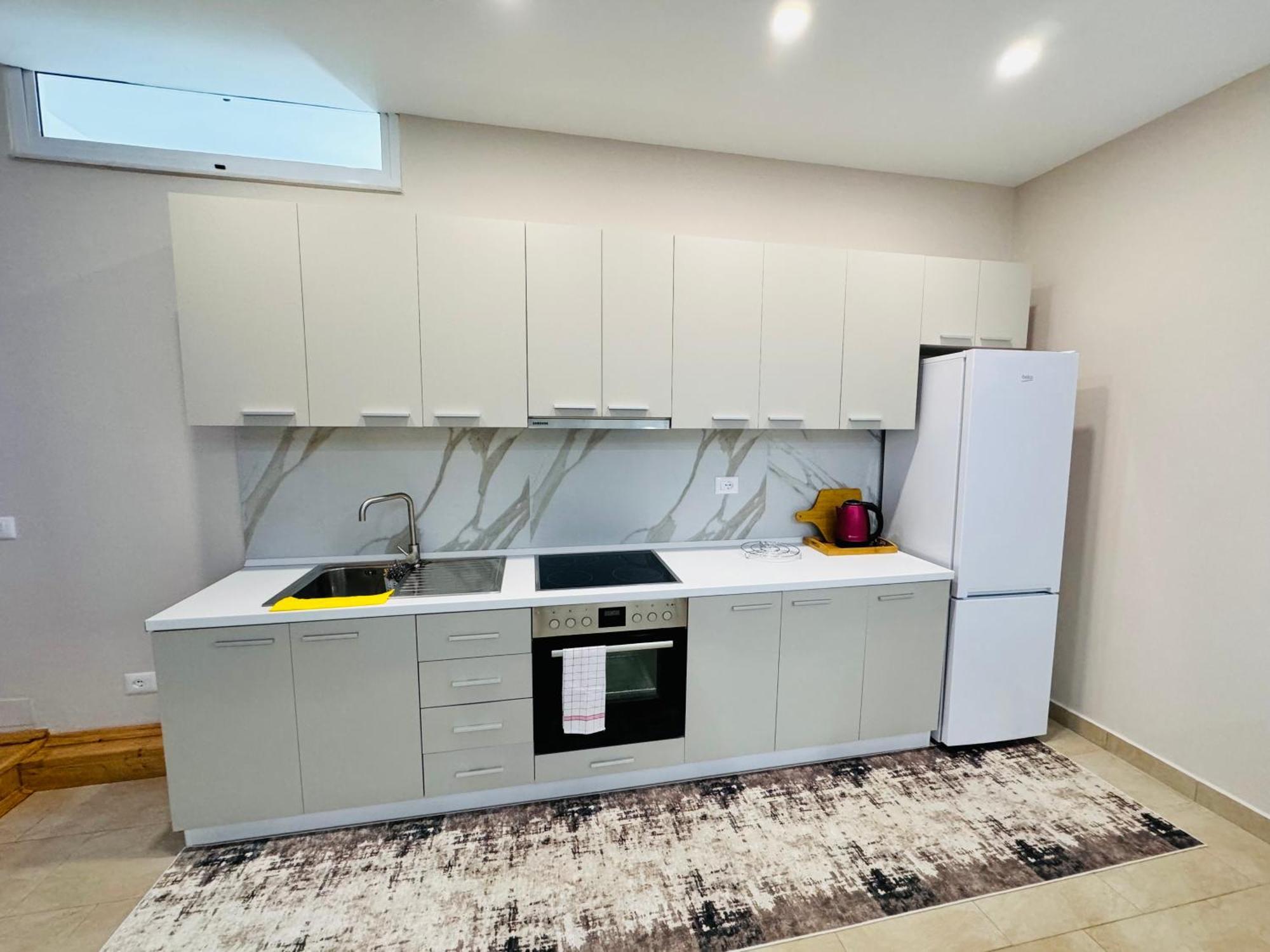 Edi Apartament Center Shkodër Buitenkant foto